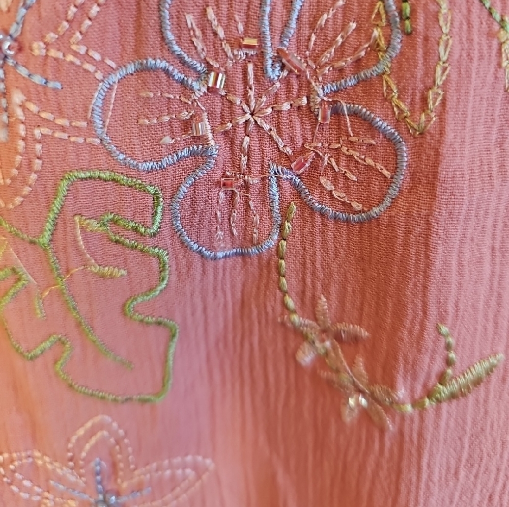 Alfred Dunner Coral Button-Up Blouse Embroidered Size 16 - Picture 10 of 10